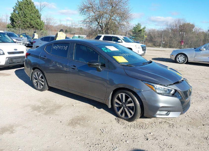 2020 Nissan Versa SR XTRONIC CVT (VIN 3N1CN8FV3LL911580) main photo