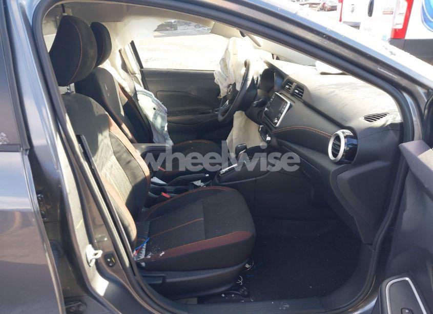 Photo 5 of 2022 Nissan Versa 1.6 SR XTRONIC CVT (VIN 3N1CN8FV3NL849133)