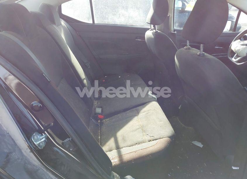 Photo 8 of 2021 Nissan Versa SR XTRONIC CVT (VIN 3N1CN8FV4ML818665)