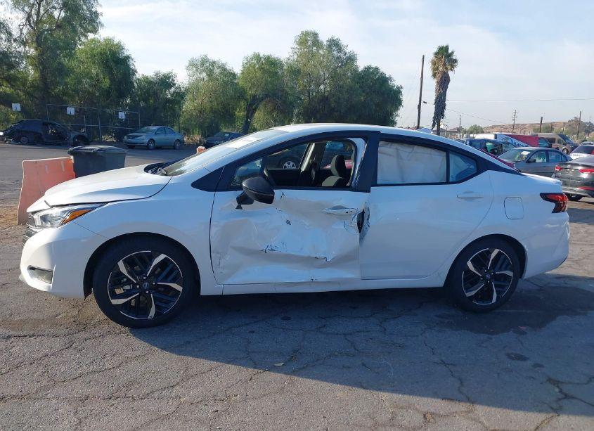 Photo 14 of 2024 Nissan Versa 1.6 SR (VIN 3N1CN8FV5RL863086)