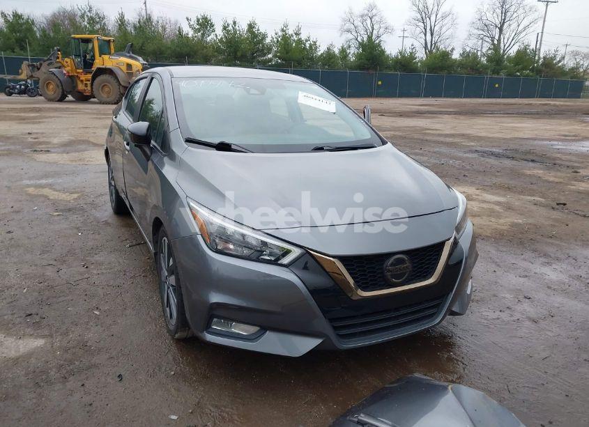 2020 Nissan Versa SR XTRONIC CVT (VIN 3N1CN8FV6LL800327) main photo