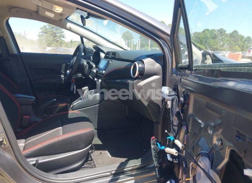 Photo 5 of 2024 Nissan Versa 1.6 SR (VIN 3N1CN8FV6RL912635)