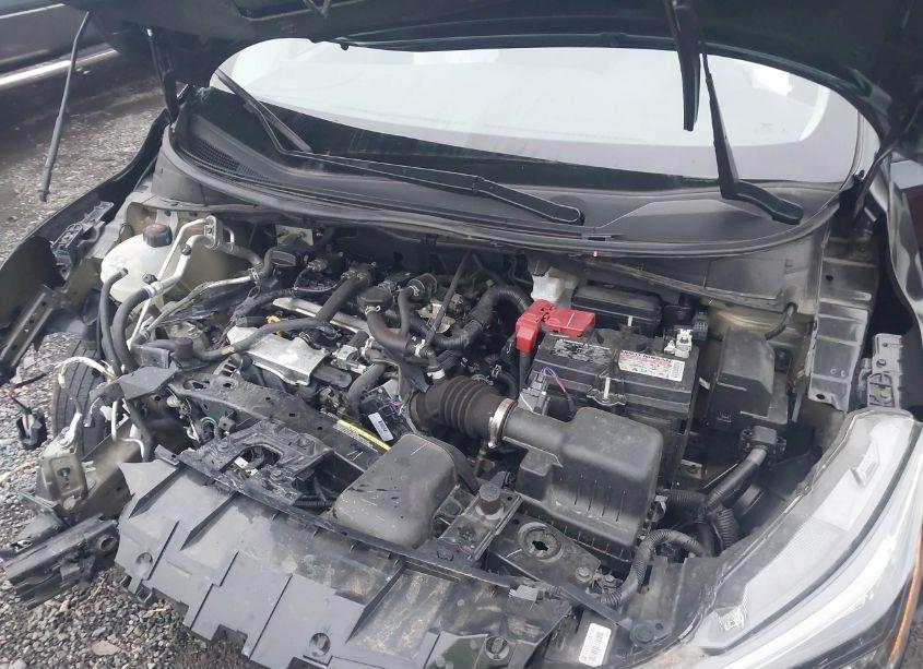 Photo 10 of 2022 Nissan Versa 1.6 SR XTRONIC CVT (VIN 3N1CN8FV7NL868820)