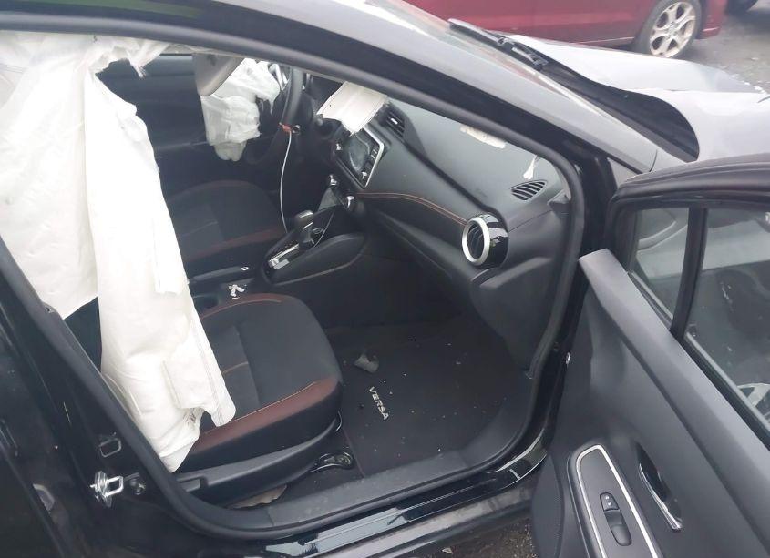 Photo 5 of 2022 Nissan Versa 1.6 SR XTRONIC CVT (VIN 3N1CN8FV7NL868820)