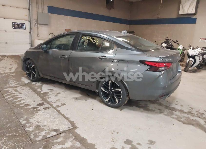 Photo 3 of 2024 Nissan Versa 1.6 SR (VIN 3N1CN8FV7RL913812)