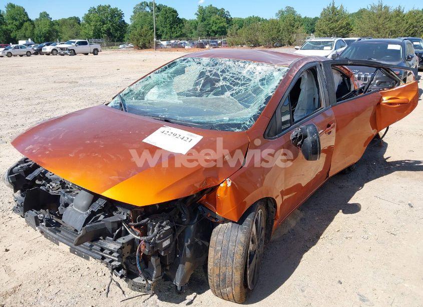 Photo 2 of 2020 Nissan Versa SR XTRONIC CVT (VIN 3N1CN8FV8LL902633)