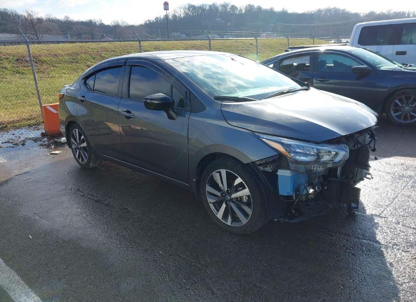 2021 Nissan Versa SR XTRONIC CVT (VIN 3N1CN8FVXML820520) main photo
