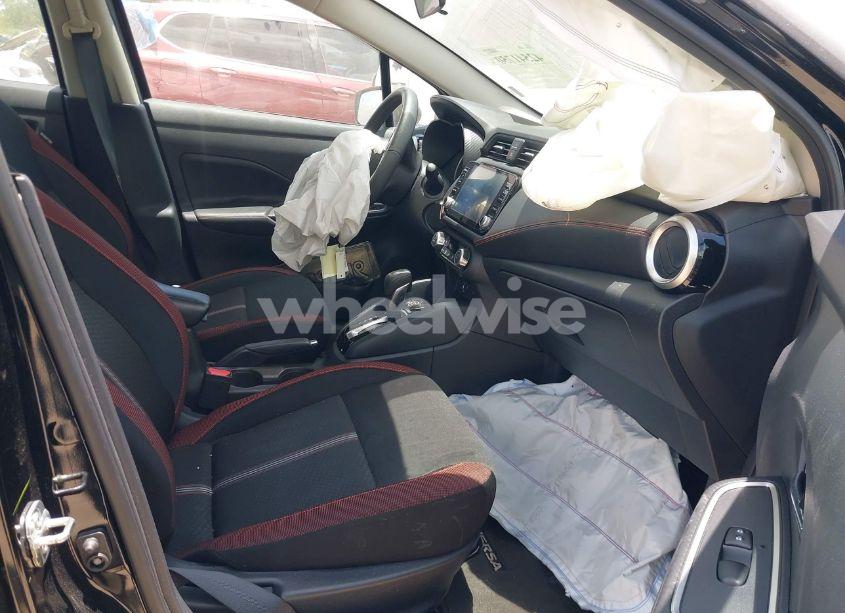 Photo 5 of 2024 Nissan Versa 1.6 SR (VIN 3N1CN8FVXRL917191)