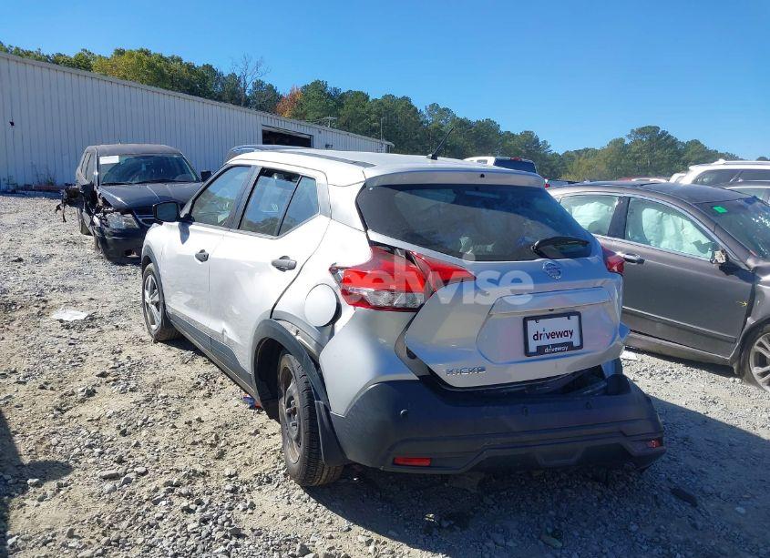 Photo 3 of 2020 Nissan Kicks S XTRONIC CVT (VIN 3N1CP5BV0LL500068)