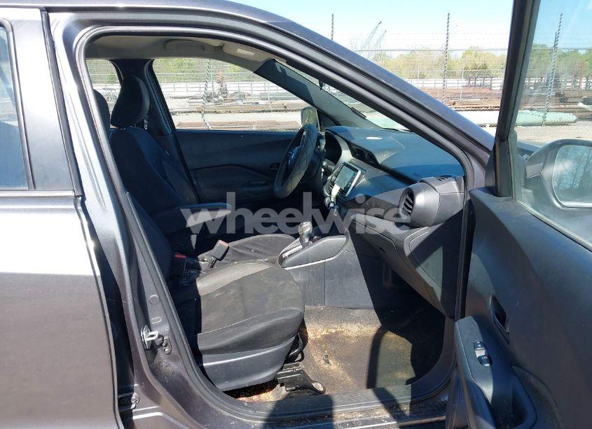 Photo 5 of 2020 Nissan Kicks S XTRONIC CVT (VIN 3N1CP5BV0LL539341)