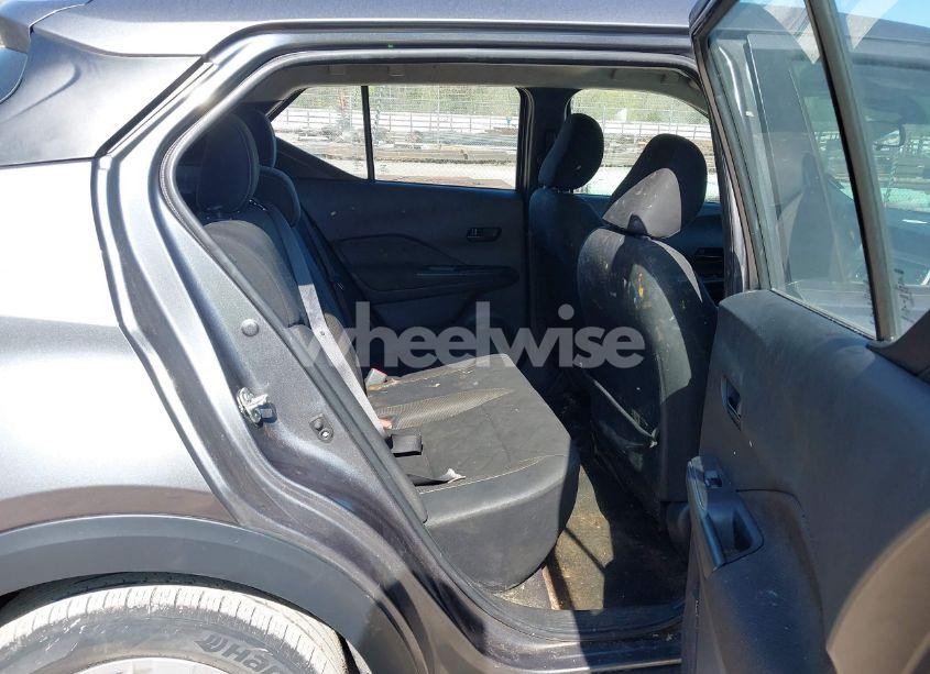 Photo 8 of 2020 Nissan Kicks S XTRONIC CVT (VIN 3N1CP5BV0LL539341)