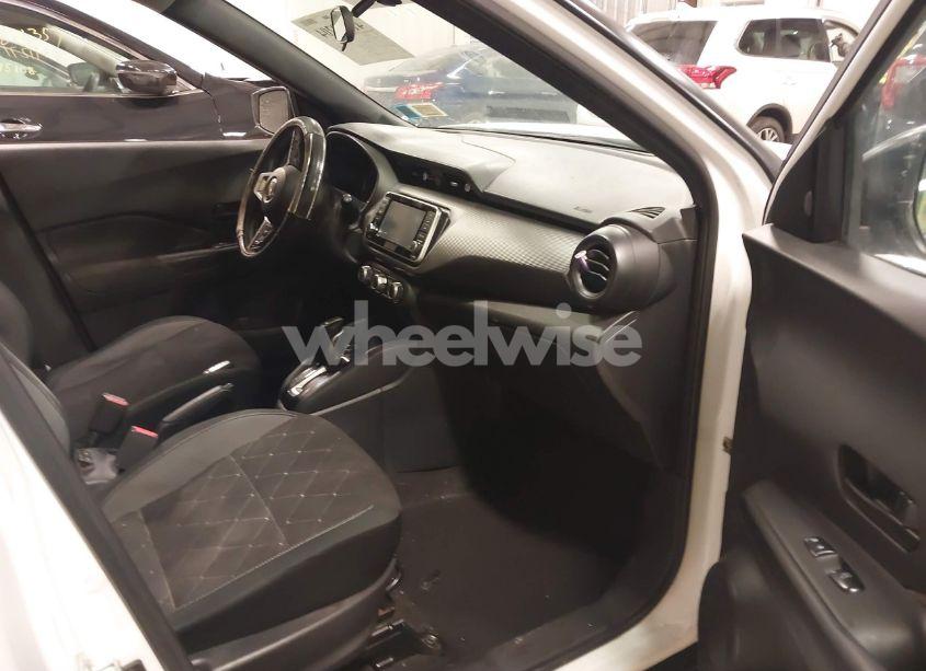 Photo 5 of 2020 Nissan Kicks S XTRONIC CVT (VIN 3N1CP5BV0LL579340)