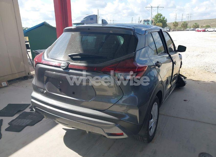 Photo 4 of 2021 Nissan Kicks S XTRONIC CVT (VIN 3N1CP5BV0ML484178)