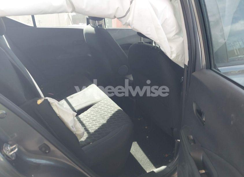 Photo 8 of 2021 Nissan Kicks S XTRONIC CVT (VIN 3N1CP5BV0ML484178)