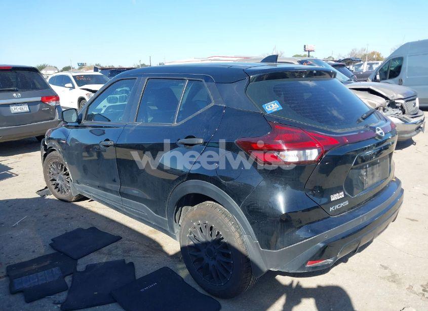 Photo 3 of 2022 Nissan Kicks S XTRONIC CVT (VIN 3N1CP5BV0NL499345)