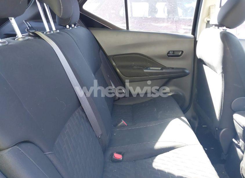 Photo 8 of 2022 Nissan Kicks S XTRONIC CVT (VIN 3N1CP5BV0NL499345)