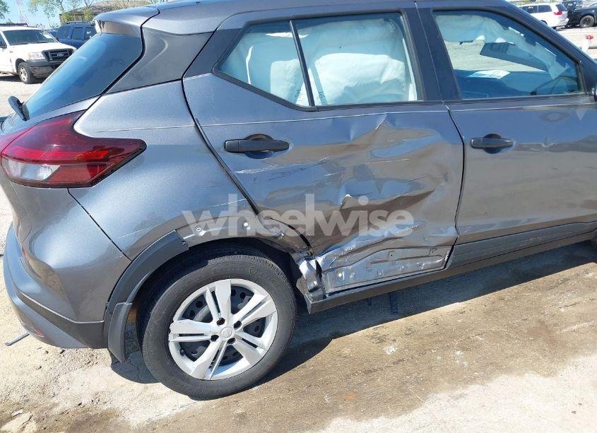 Photo 6 of 2024 Nissan Kicks S XTRONIC CVT (VIN 3N1CP5BV0RL473107)