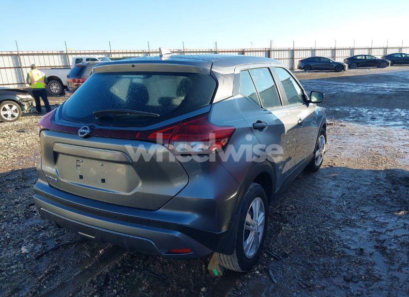 Photo 4 of 2024 Nissan Kicks S XTRONIC CVT (VIN 3N1CP5BV0RL475102)