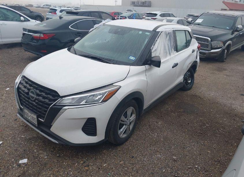 Photo 2 of 2024 Nissan Kicks S XTRONIC CVT (VIN 3N1CP5BV0RL523407)