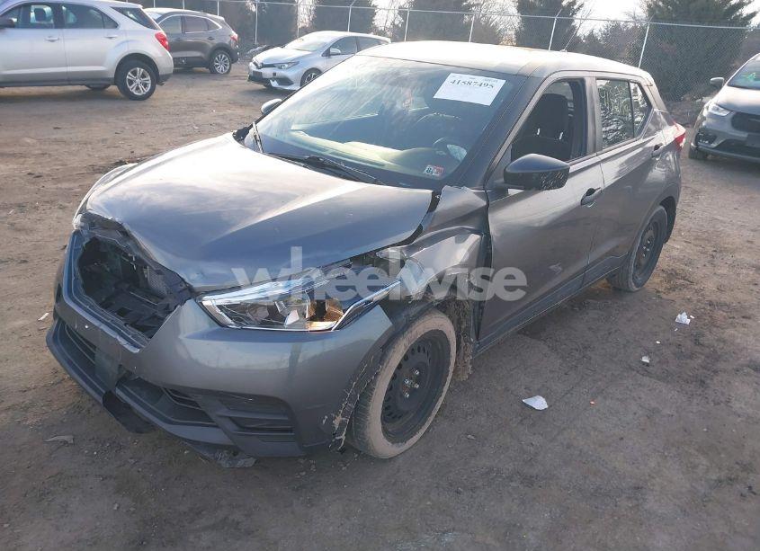 Photo 2 of 2020 Nissan Kicks S XTRONIC CVT (VIN 3N1CP5BV1LL521656)