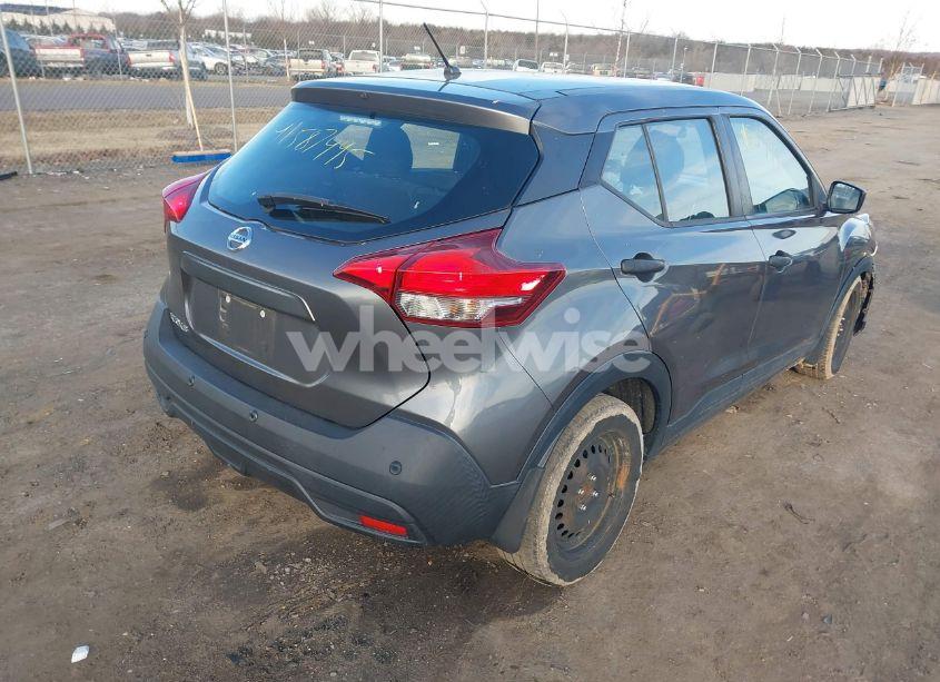 Photo 4 of 2020 Nissan Kicks S XTRONIC CVT (VIN 3N1CP5BV1LL521656)
