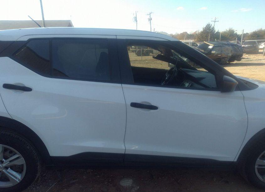 Photo 13 of 2020 Nissan Kicks S XTRONIC CVT (VIN 3N1CP5BV1LL541664)