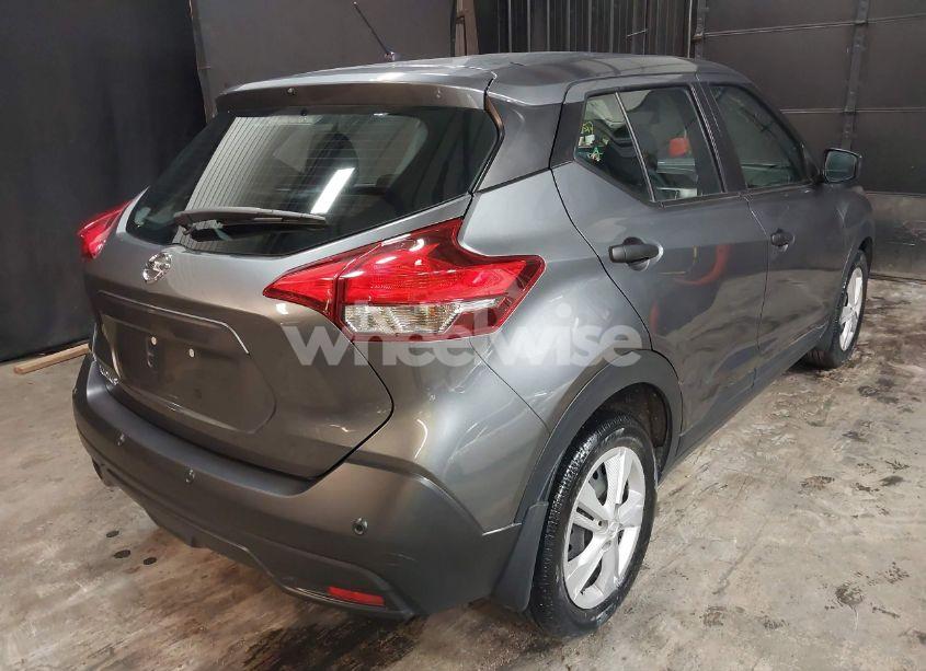 Photo 4 of 2020 Nissan Kicks S XTRONIC CVT (VIN 3N1CP5BV1LL542846)