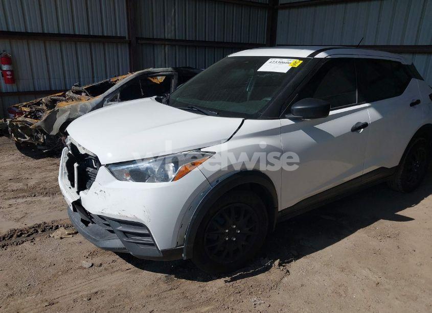 Photo 2 of 2020 Nissan Kicks S XTRONIC CVT (VIN 3N1CP5BV1LL555516)