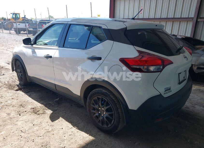 Photo 3 of 2020 Nissan Kicks S XTRONIC CVT (VIN 3N1CP5BV1LL555516)