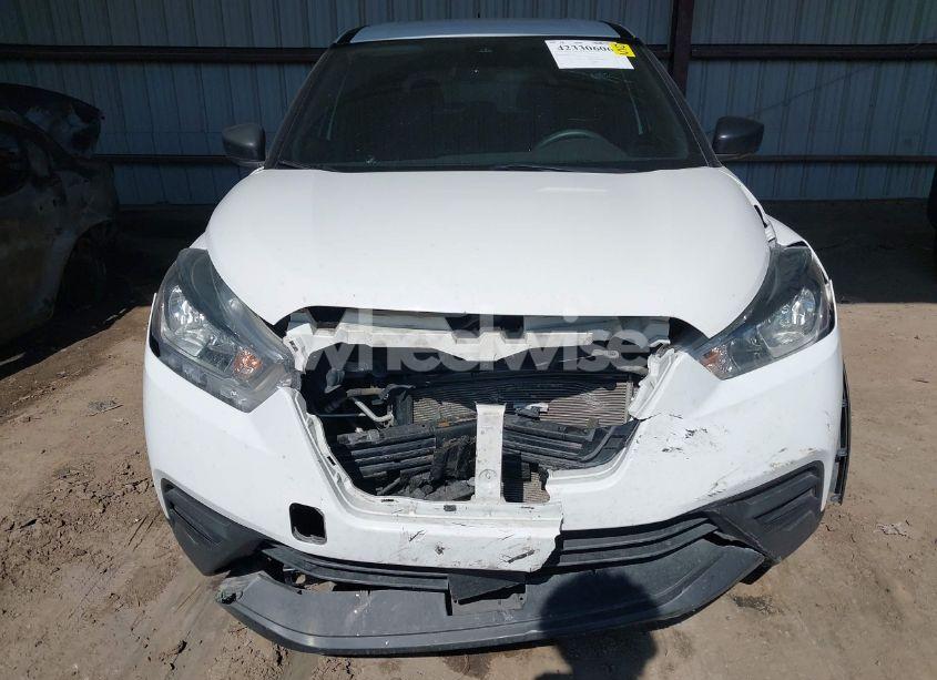 Photo 6 of 2020 Nissan Kicks S XTRONIC CVT (VIN 3N1CP5BV1LL555516)