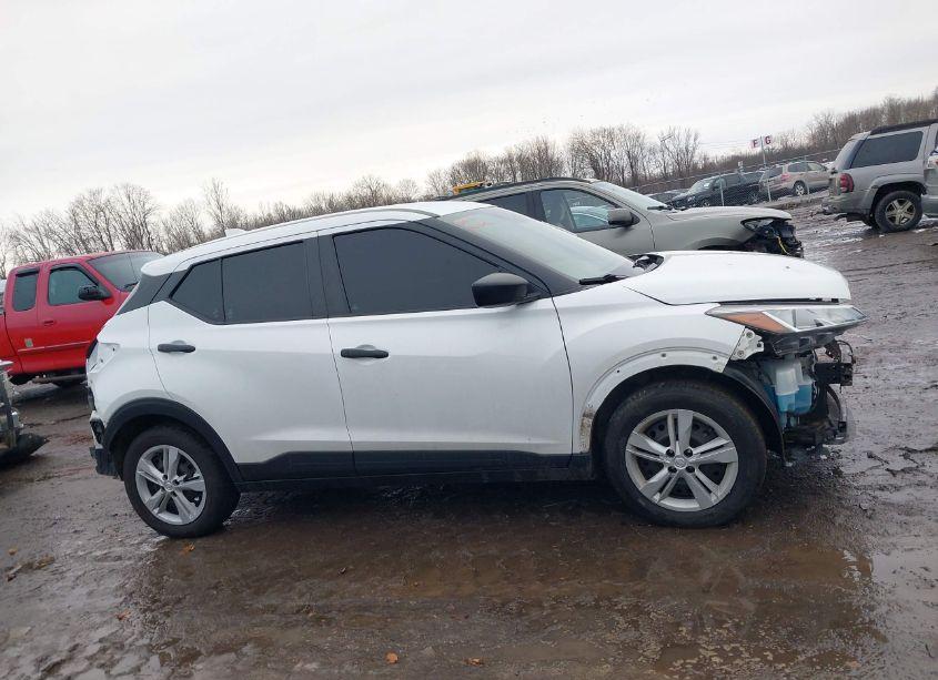 Photo 13 of 2021 Nissan Kicks S XTRONIC CVT (VIN 3N1CP5BV1ML530486)