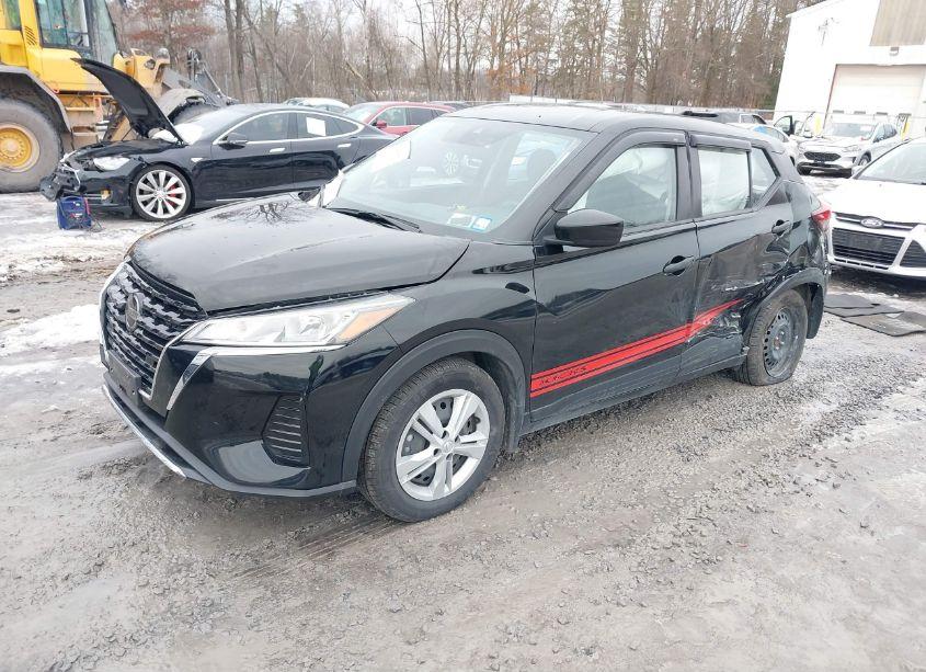 Photo 2 of 2021 Nissan Kicks S XTRONIC CVT (VIN 3N1CP5BV1ML538832)