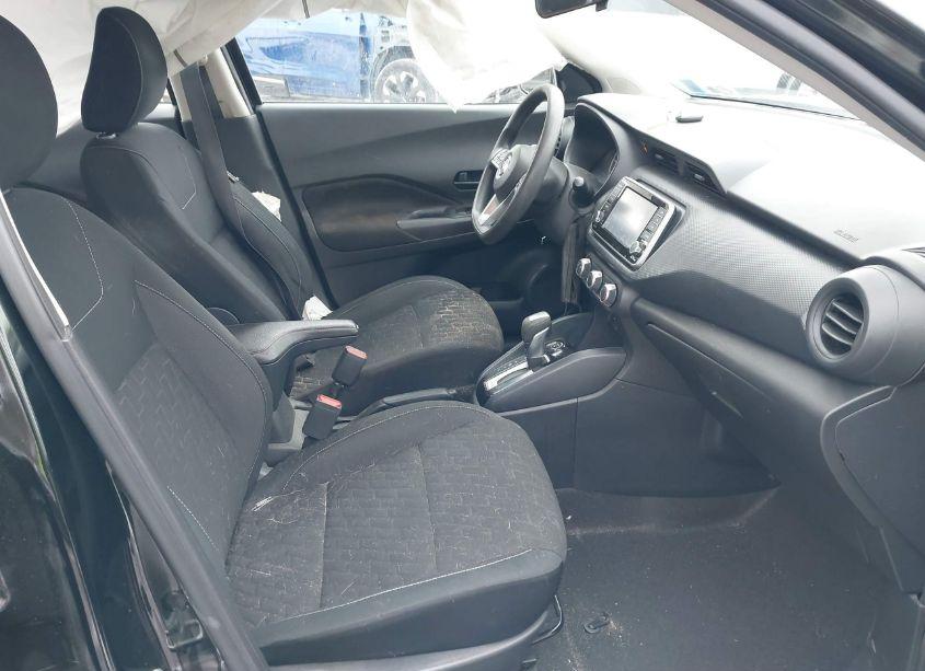 Photo 5 of 2021 Nissan Kicks S XTRONIC CVT (VIN 3N1CP5BV1ML538832)