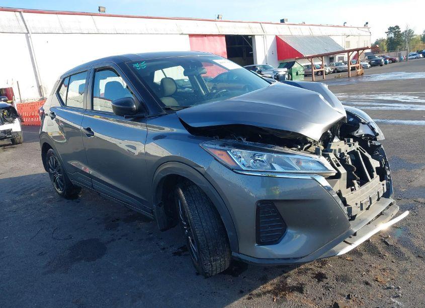 2021 Nissan Kicks S XTRONIC CVT (VIN 3N1CP5BV1ML553041) main photo