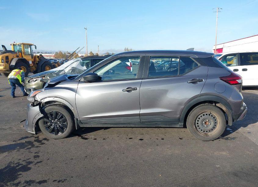 Photo 14 of 2021 Nissan Kicks S XTRONIC CVT (VIN 3N1CP5BV1ML553041)