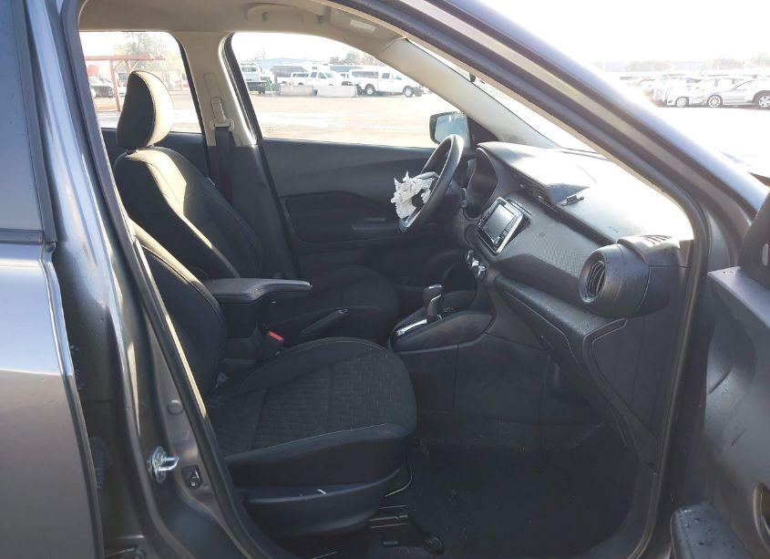 Photo 5 of 2021 Nissan Kicks S XTRONIC CVT (VIN 3N1CP5BV1ML553041)