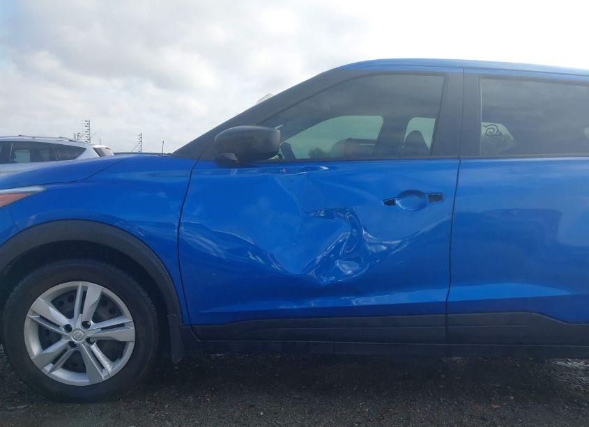 Photo 6 of 2022 Nissan Kicks S XTRONIC CVT (VIN 3N1CP5BV1NL485745)