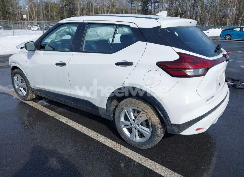 Photo 3 of 2022 Nissan Kicks S XTRONIC CVT (VIN 3N1CP5BV1NL506609)