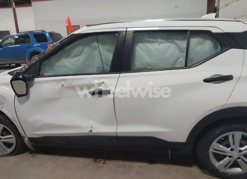 Photo 14 of 2022 Nissan Kicks S XTRONIC CVT (VIN 3N1CP5BV1NL506724)