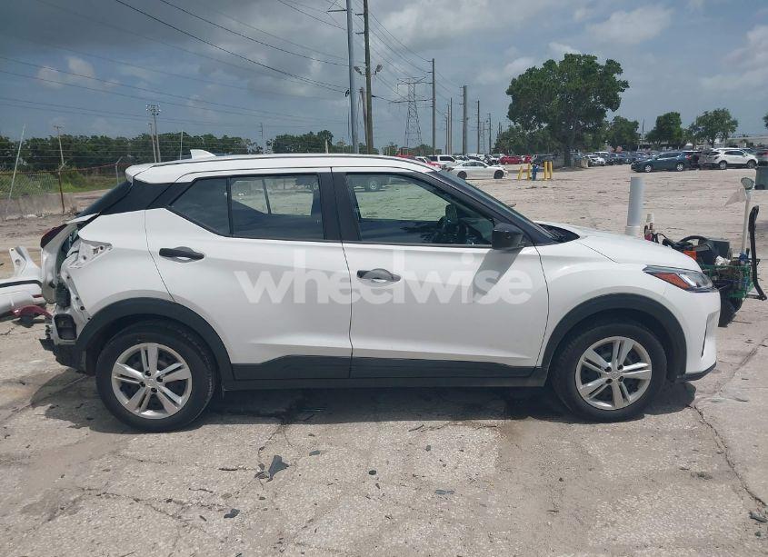 Photo 14 of 2022 Nissan Kicks S XTRONIC CVT (VIN 3N1CP5BV1NL519098)