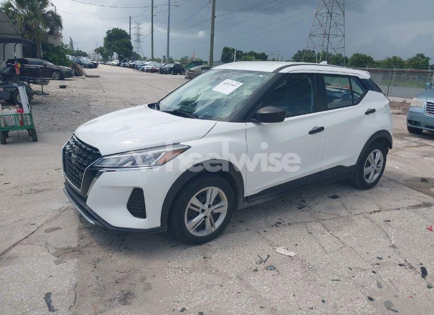 Photo 2 of 2022 Nissan Kicks S XTRONIC CVT (VIN 3N1CP5BV1NL519098)