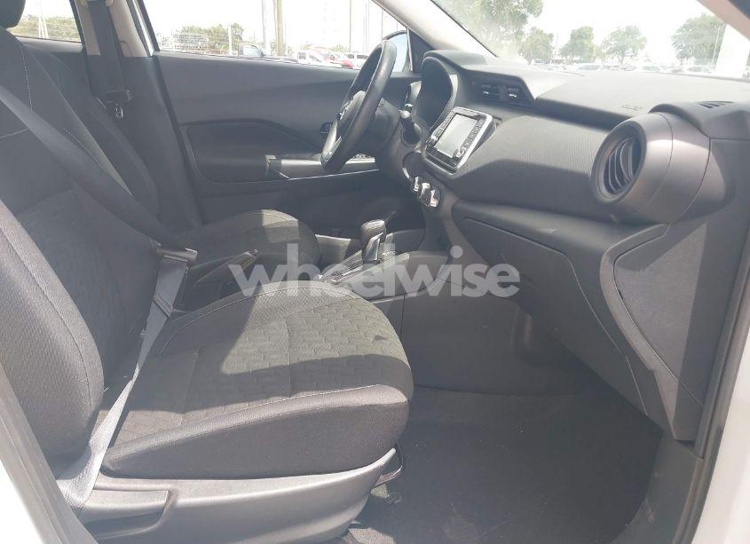 Photo 5 of 2022 Nissan Kicks S XTRONIC CVT (VIN 3N1CP5BV1NL519098)