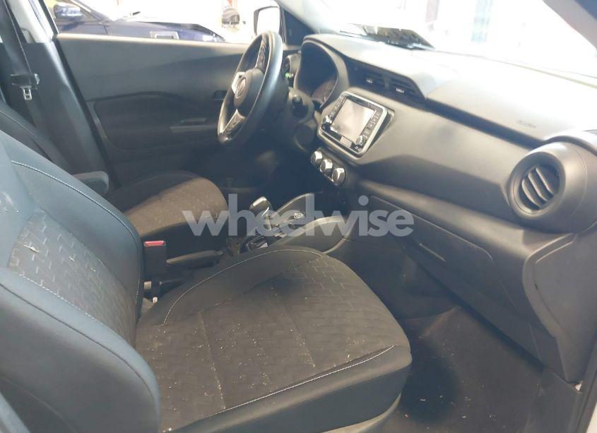 Photo 5 of 2022 Nissan Kicks S XTRONIC CVT (VIN 3N1CP5BV1NL519747)