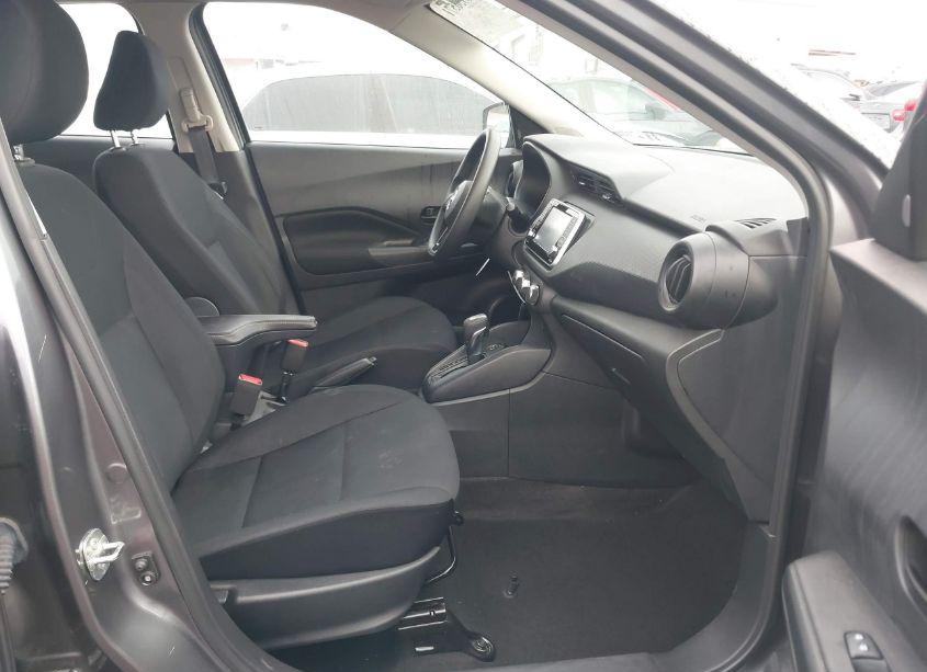 Photo 5 of 2023 Nissan Kicks S XTRONIC CVT (VIN 3N1CP5BV1PL524403)