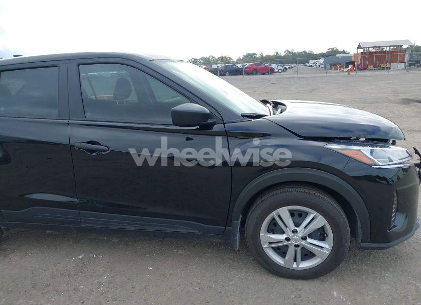 Photo 13 of 2024 Nissan Kicks S XTRONIC CVT (VIN 3N1CP5BV1RL555010)