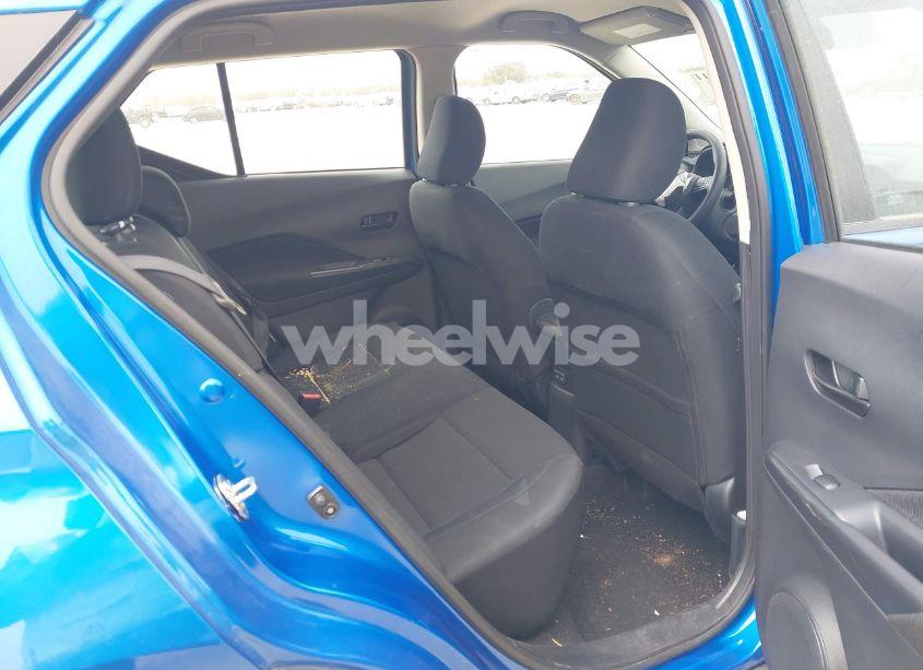 Photo 8 of 2024 Nissan Kicks S XTRONIC CVT (VIN 3N1CP5BV1RL579324)