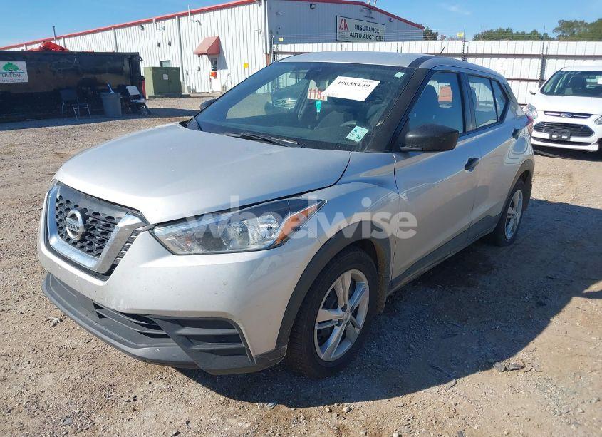 Photo 6 of 2020 Nissan Kicks S (VIN 3N1CP5BV2LL524341)