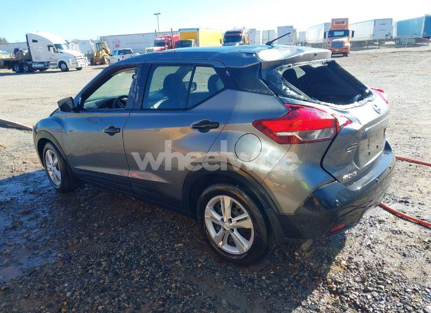 Photo 3 of 2020 Nissan Kicks S XTRONIC CVT (VIN 3N1CP5BV2LL577816)