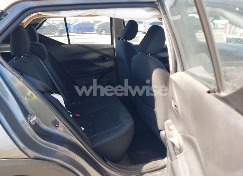 Photo 8 of 2021 Nissan Kicks S XTRONIC CVT (VIN 3N1CP5BV2ML528505)