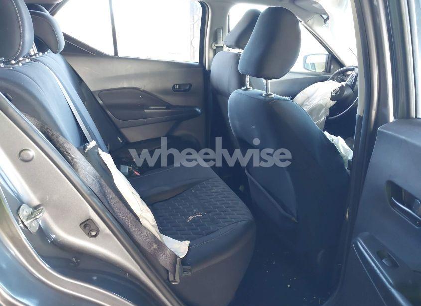 Photo 8 of 2021 Nissan Kicks S XTRONIC CVT (VIN 3N1CP5BV2ML543733)